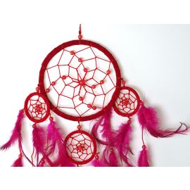 Roter Traumfänger "Dream Catcher" mit 5 Ringen, schillernden Dekoperlen & Federn, ca. 40 cm lang