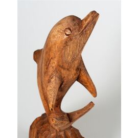 "Springender Delfin" Meerestier Figur aus Suar Holz, rotbraun lasiert, ca. 15 cm hoch